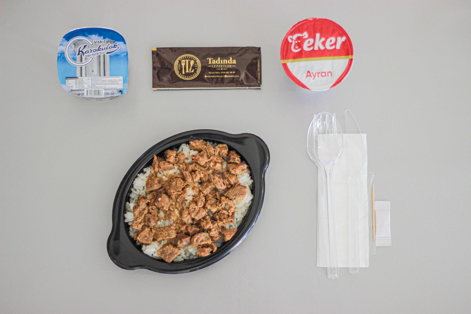 Etli Oval Tabak Menü